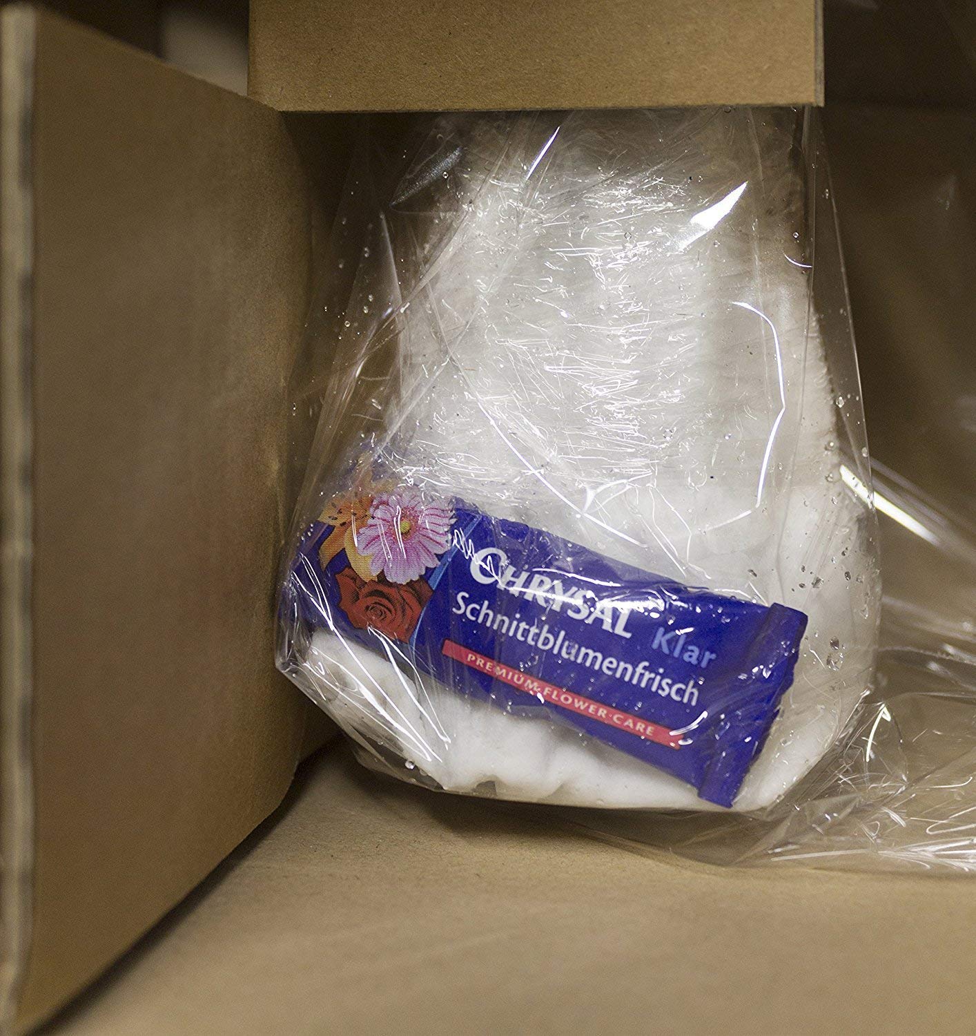 Dominik Blumen und Pflanzen, Blumenstrauß "Charlotte" mit rosa Lilien, Chrysantheme, Gerbera und Schleierkraut